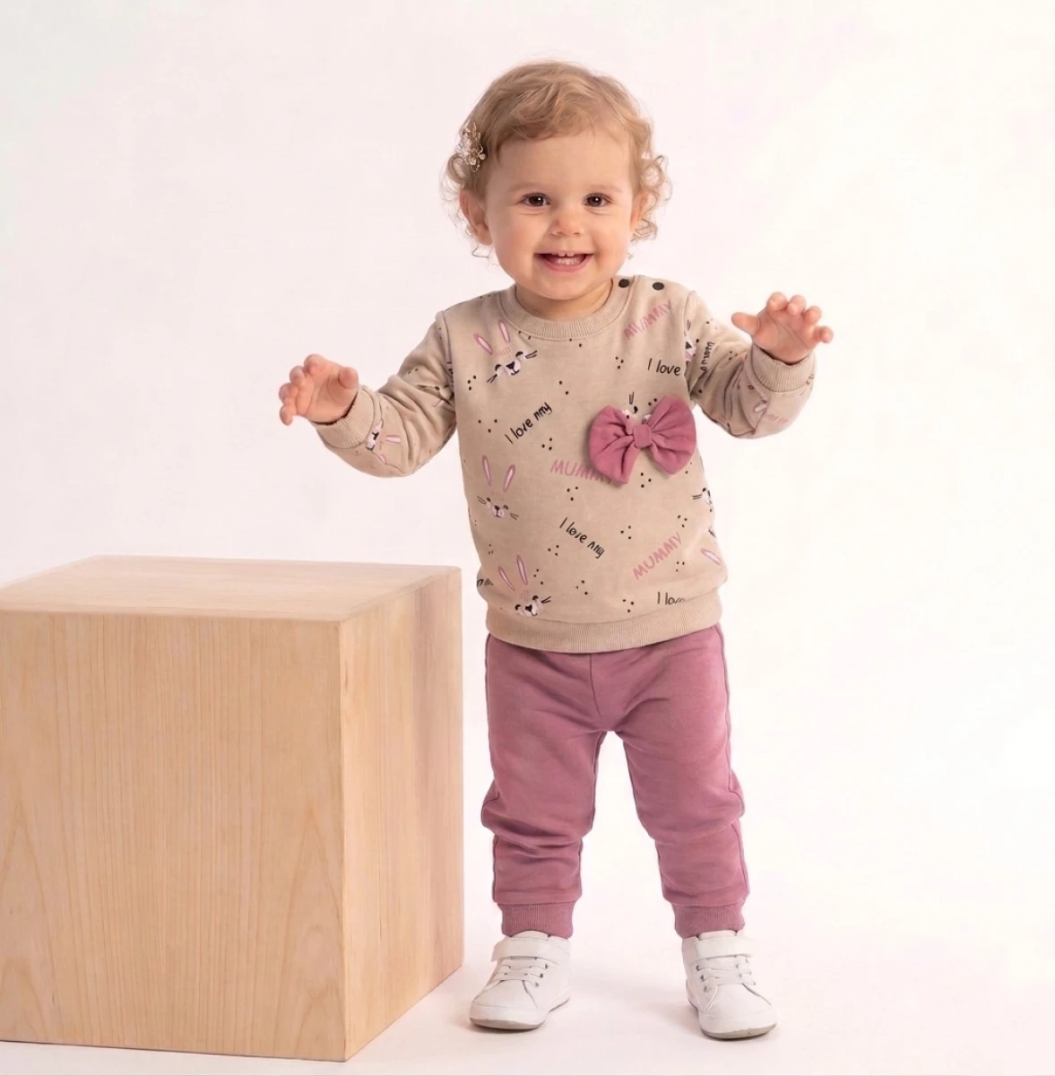 BASKILI FİYONKLU İKİ İP KIZ BEBE TAKIM 27700