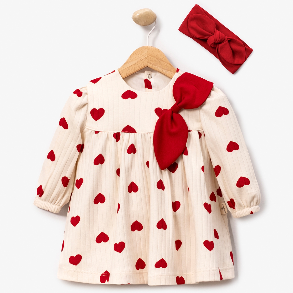 BÜYÜK KALP BASKILI FİYONKLU BEBE ELBİSE 5004