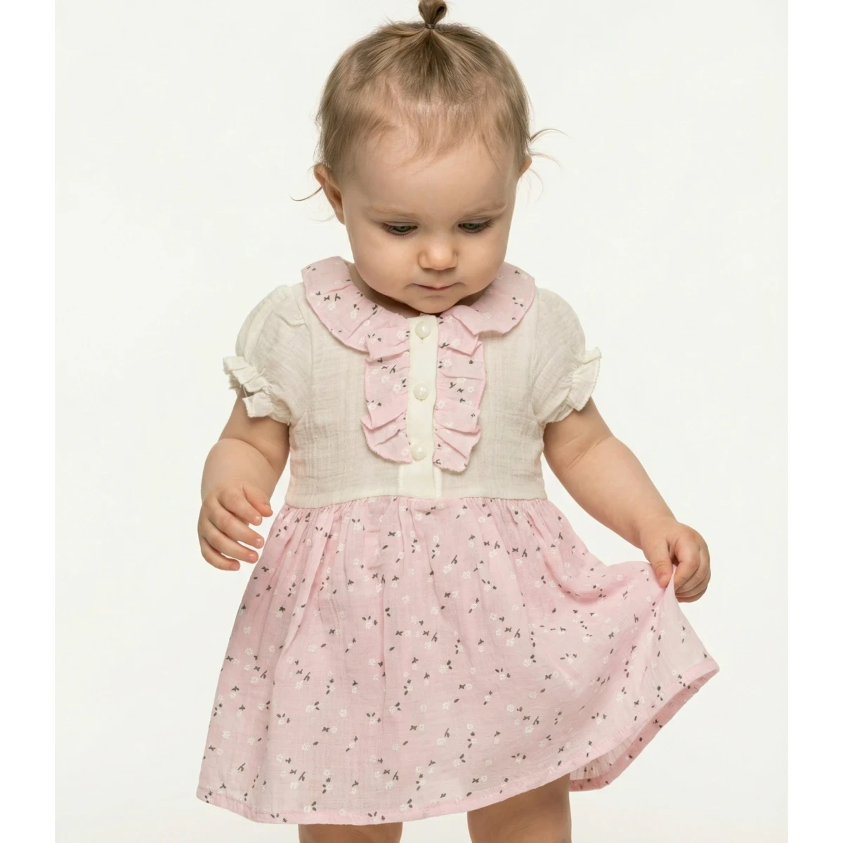 ÇİÇEK DESENLİ İNCİ DÜĞMELİ YAZLIK KIZ BEBE ELBİSE 2618