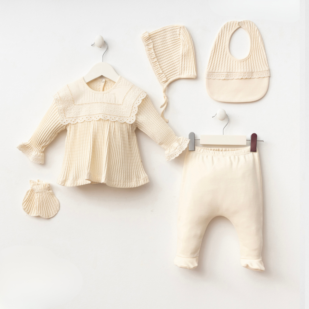 FİSTO YAKA DETAYLI KIZ BEBEK 5'Lİ SET 7075