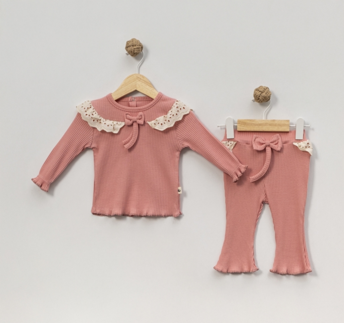 FİYONK DETAYLI FİSTOLU BEBE KIZ TAKIM 1348