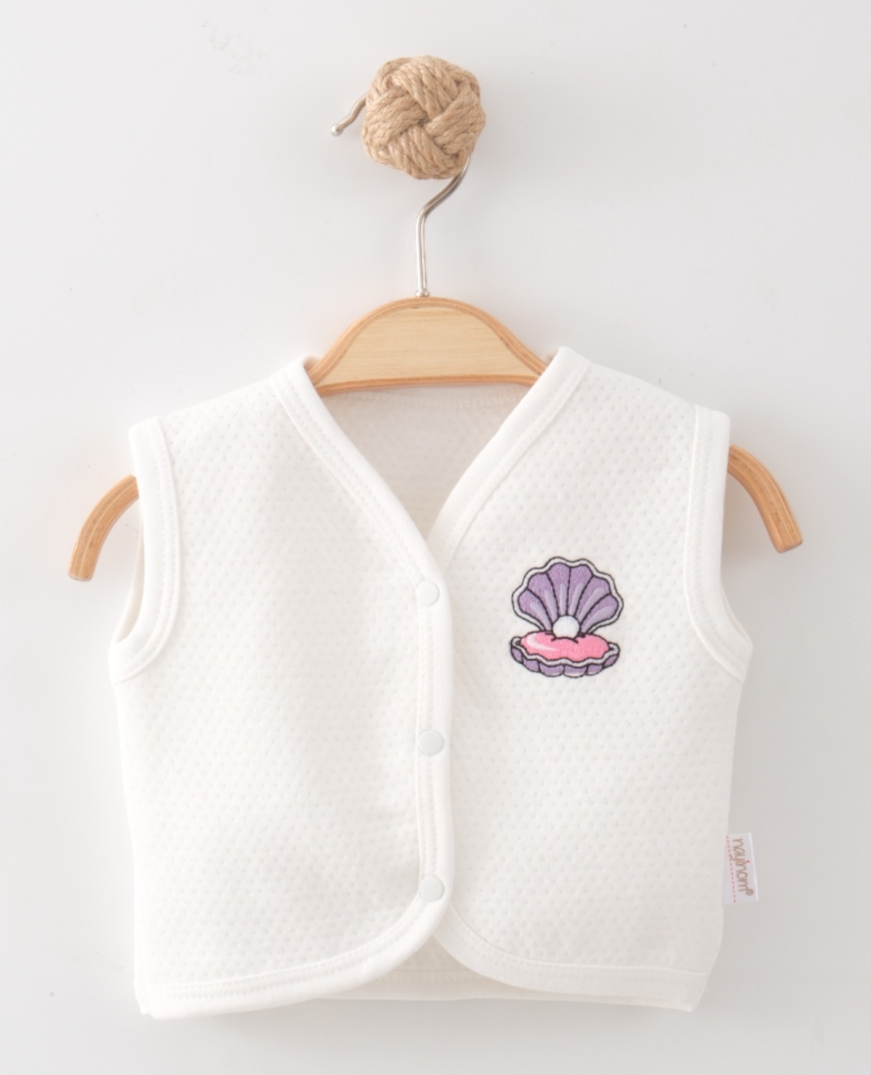 İSTİRİDYE NAKIŞLI KAPİTONE BEBE YELEK 0224
