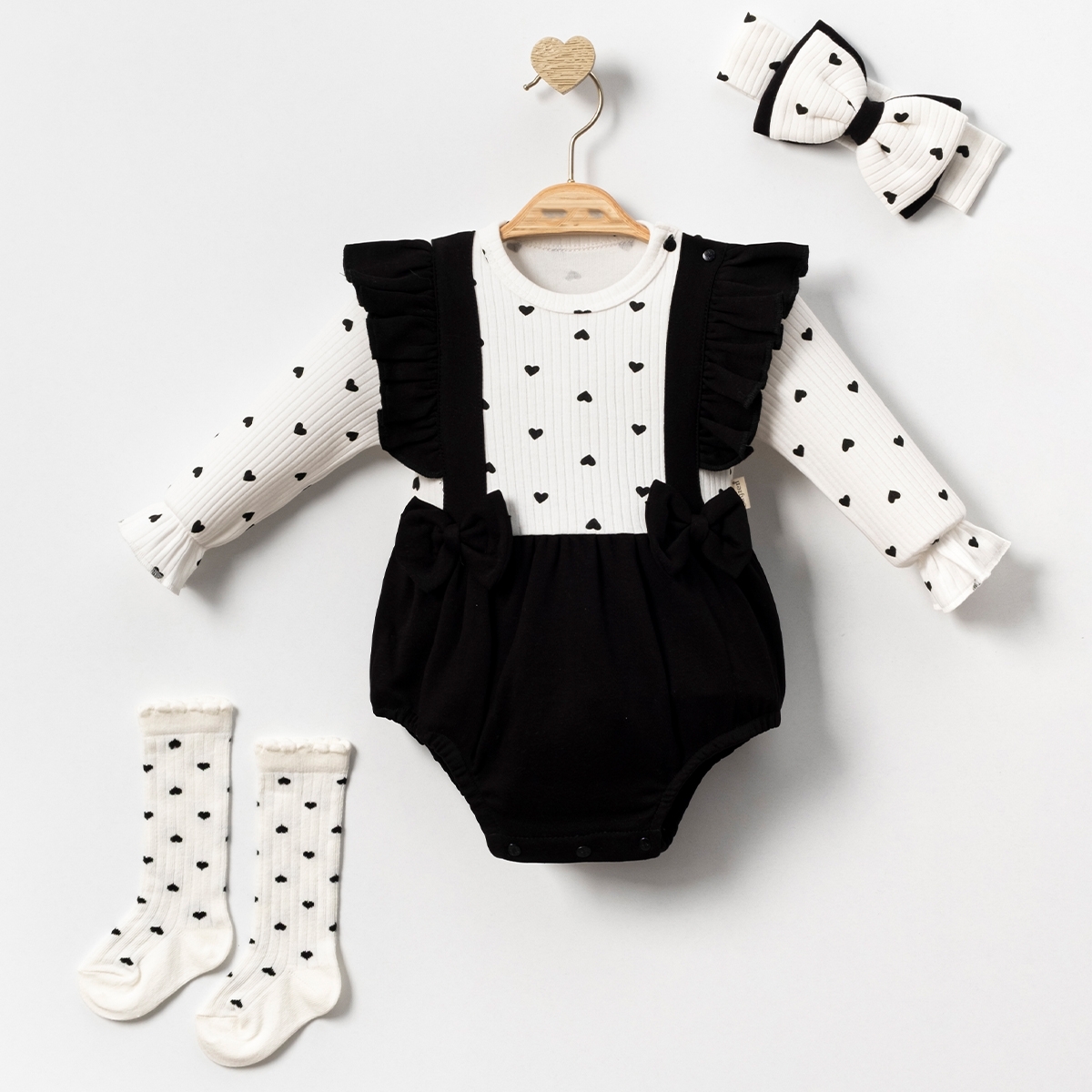 KALP BASKILI KIZ BEBE ÇORAPLI ROMPER 1068