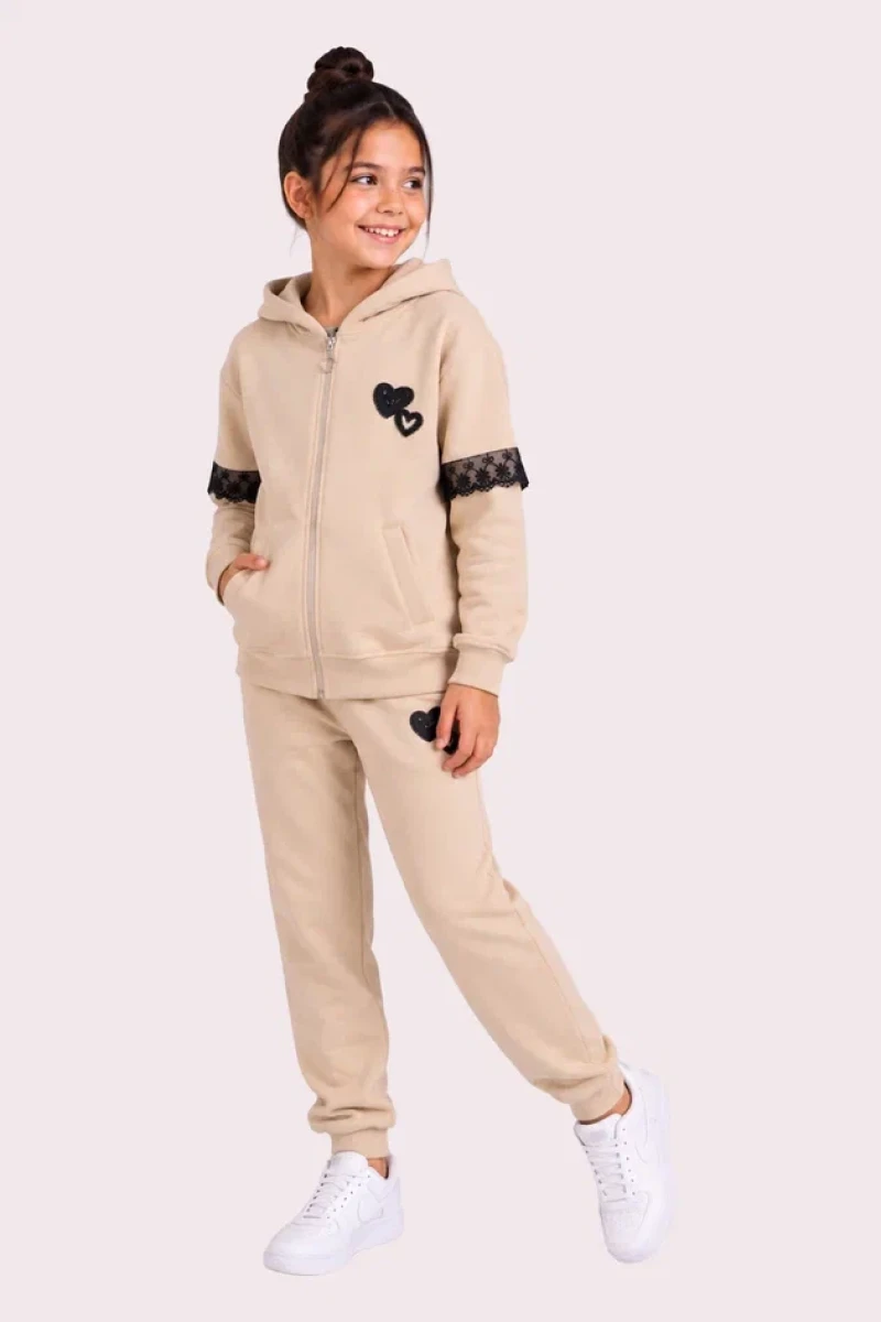 KALPLİ 3 İP KIZ ÇOCUK EŞOFMAN TAKIM R26351