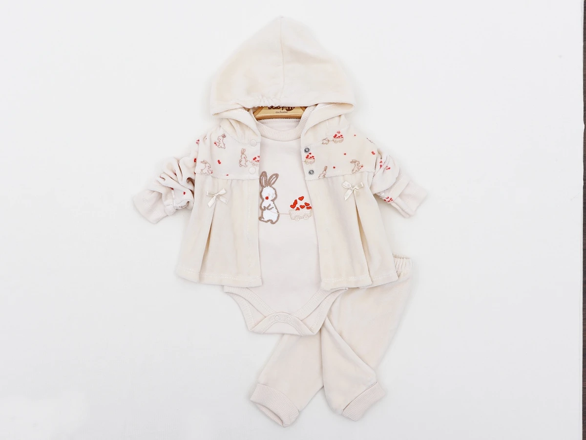 KAPÜŞONLU TAVŞANCIK 3 LÜ KADİFE BEBE TAKIM 2466