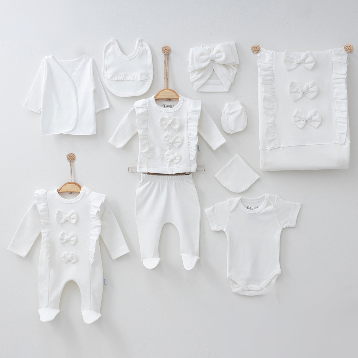 NATUREL FİYONKLU KIZ 10 LU BEBE ZIBIN SET 3005