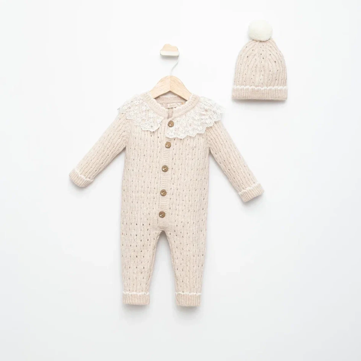 ŞAPKALI TRİKO BEBE TULUM 4097