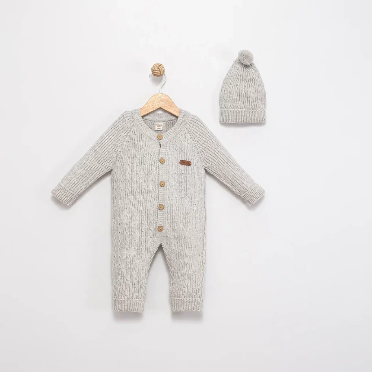 ŞAPKALI TRİKO BEBE TULUM  4164