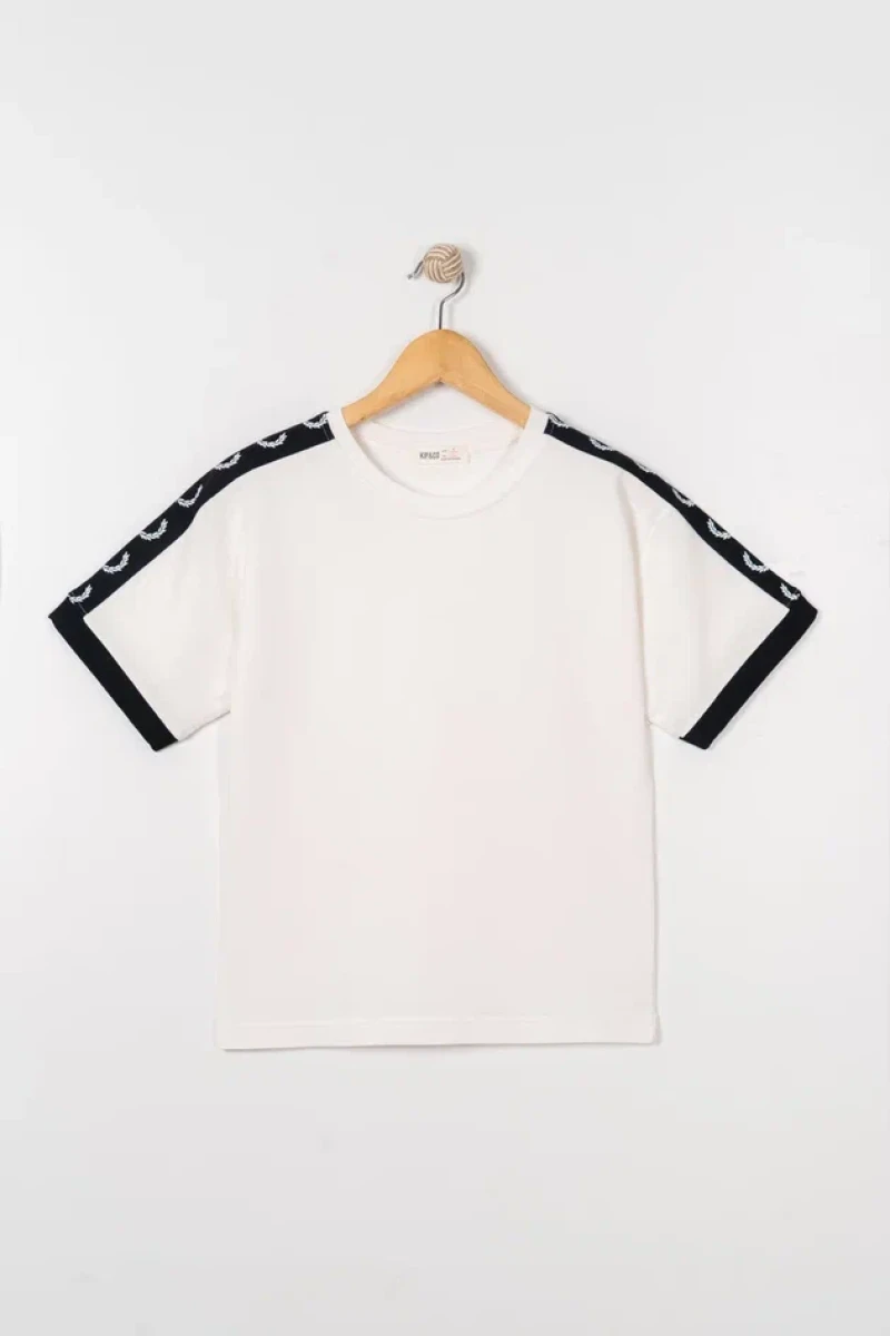 ŞERİT ÇELENK BASKILI ERKEK ÇOCUK T-SHIRT 7304