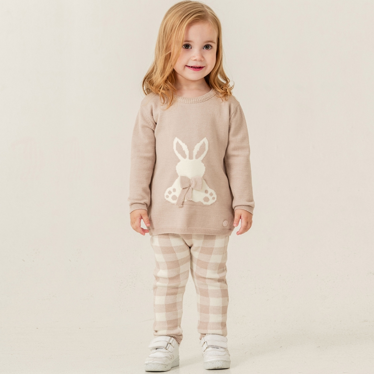 TAVŞAN DESENLİ TRİKO KIZ BEBE TAKIM 6452