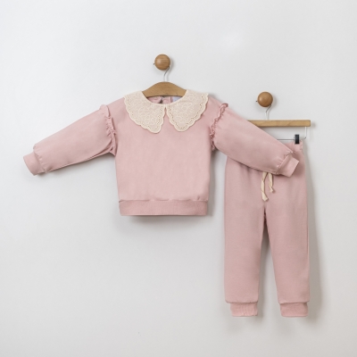 PEMBE