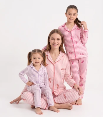 BOYUNA ÇİZGİLİ FİYONKLU ANNE BOY PİJAMA TAKIM 3006