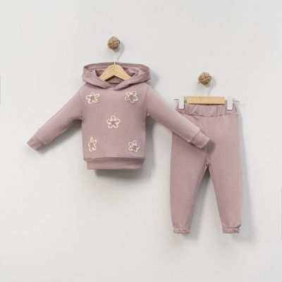 PEMBE