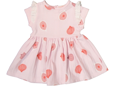 PEMBE