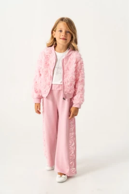 PEMBE