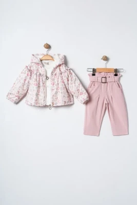 PEMBE