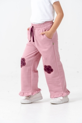 PEMBE
