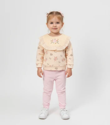 ZARİF ÇİÇEKLİ ÖN NAKIŞLI FIRFIRLI İKİLİ KIZ BEBE TAKIM 3032